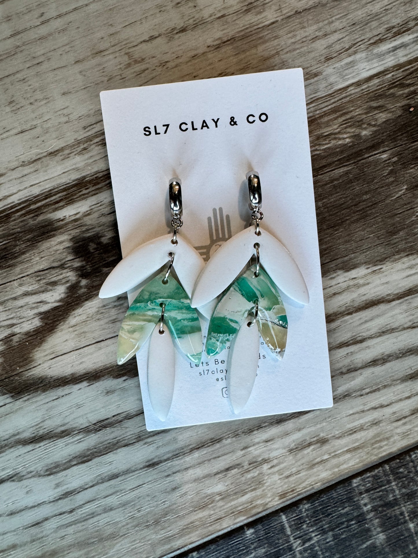 White and green dangle